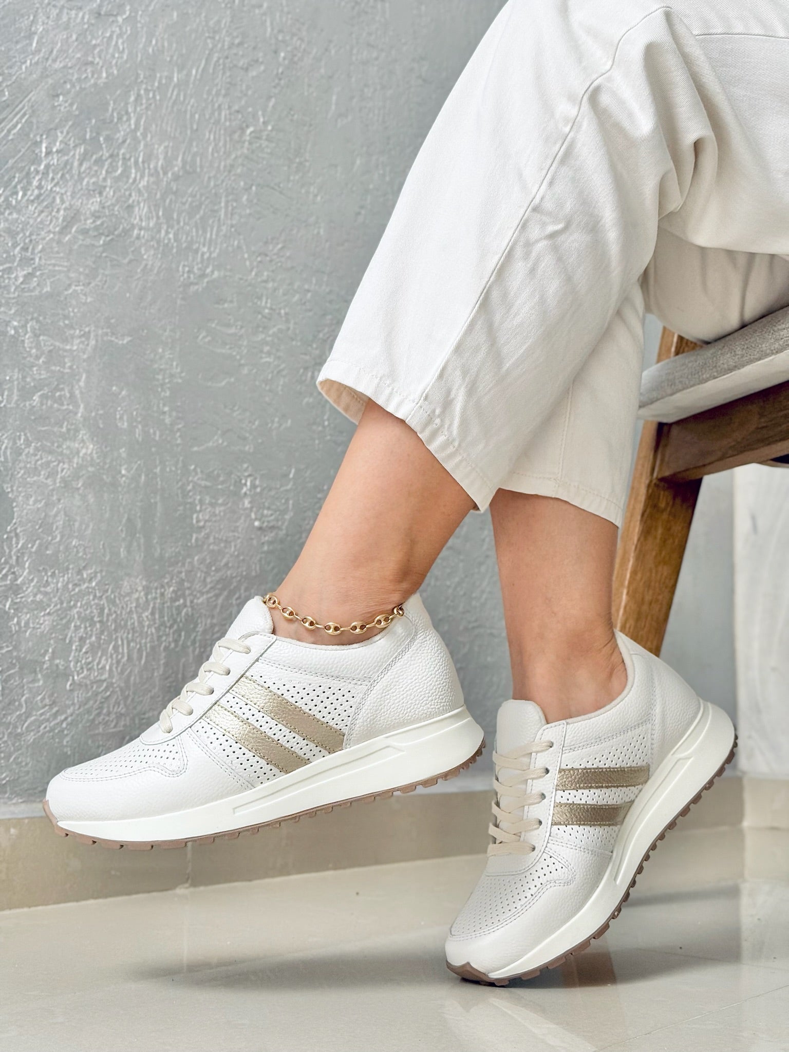 TENIS EN CUERO LONDON